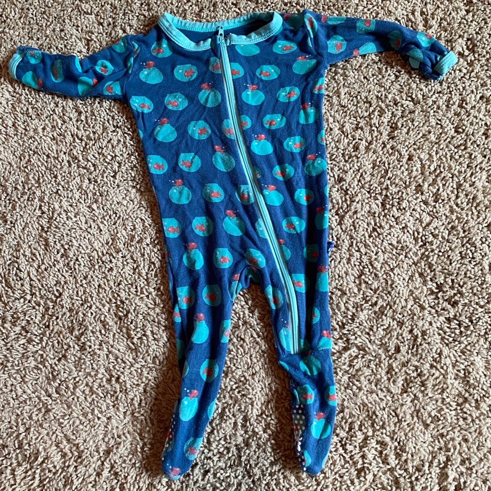 Kickee Zip Up
